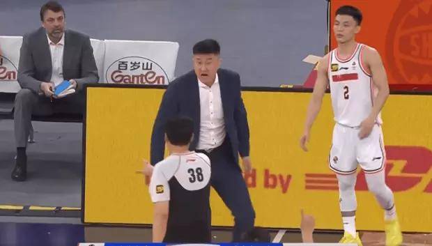 超级巨星激烈对抗谁能笑到最后
