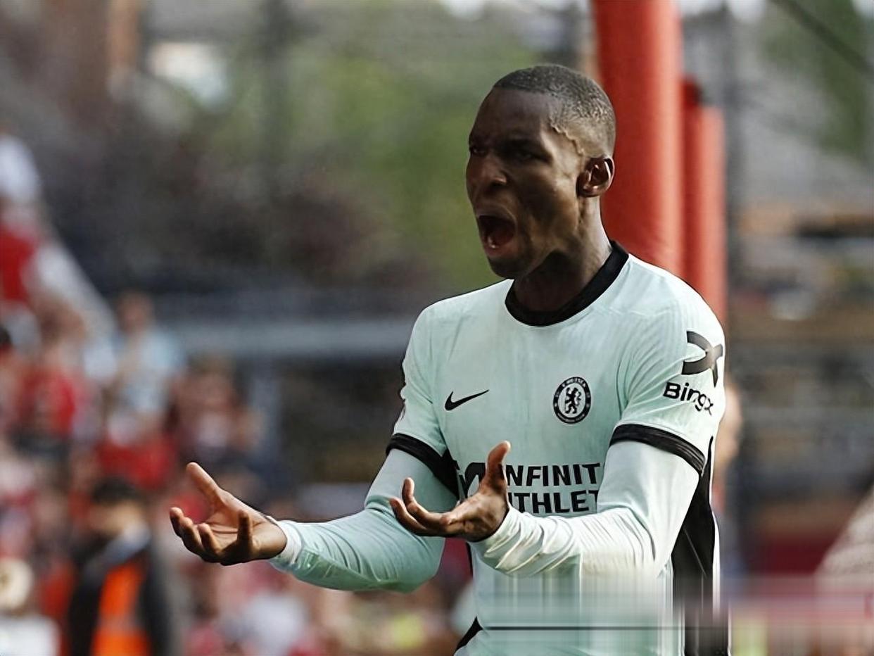 切尔西主帅威胁要离队态度引发猜测的简单介绍 切尔西主帅威胁要离队态度引发猜测的简单介绍