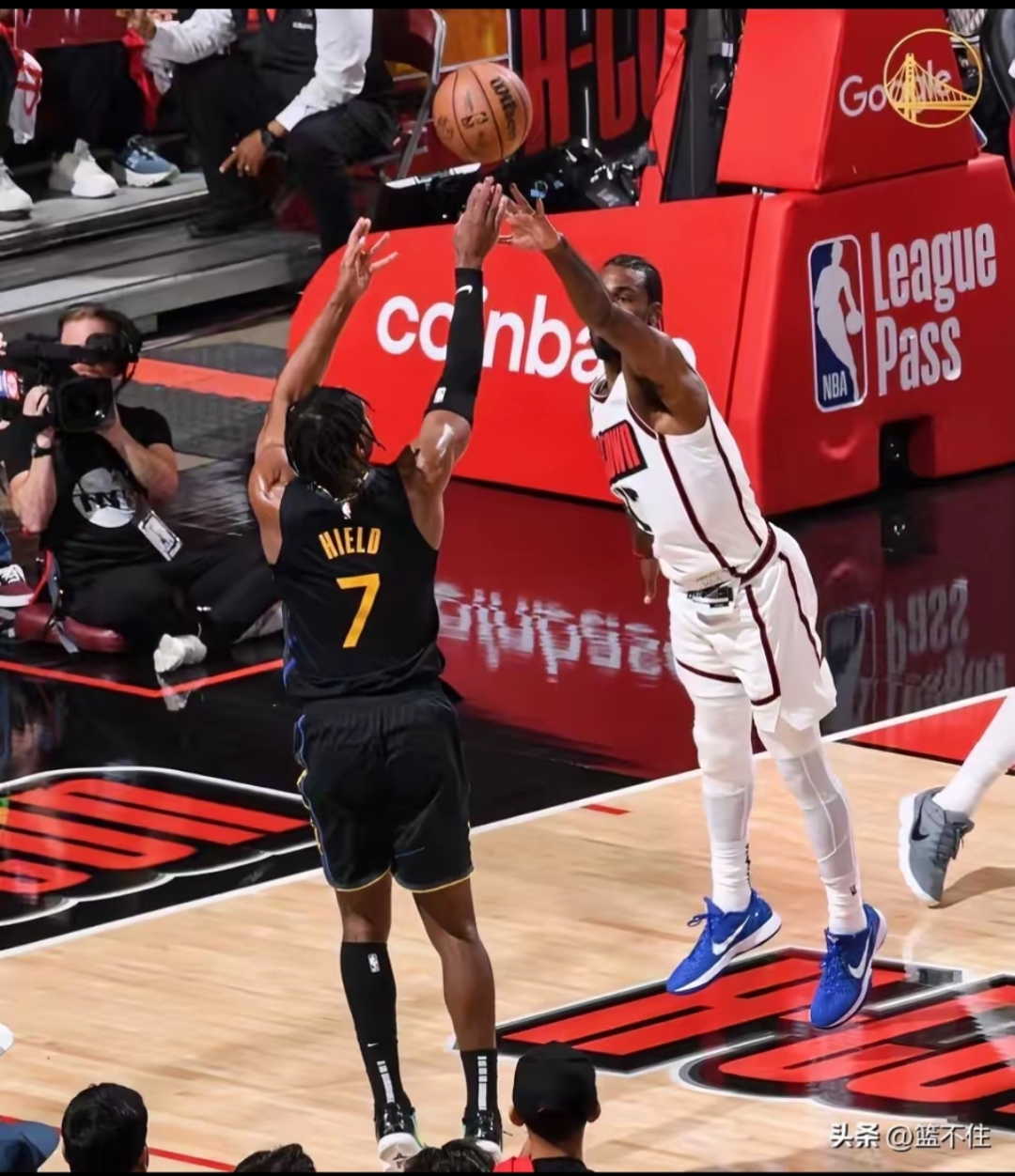 开云体育下载-火箭轻取骑士,延续胜势