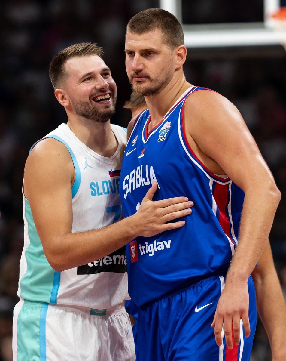 开云官网-北京队对阵广东队,东契奇个人能力完全展现