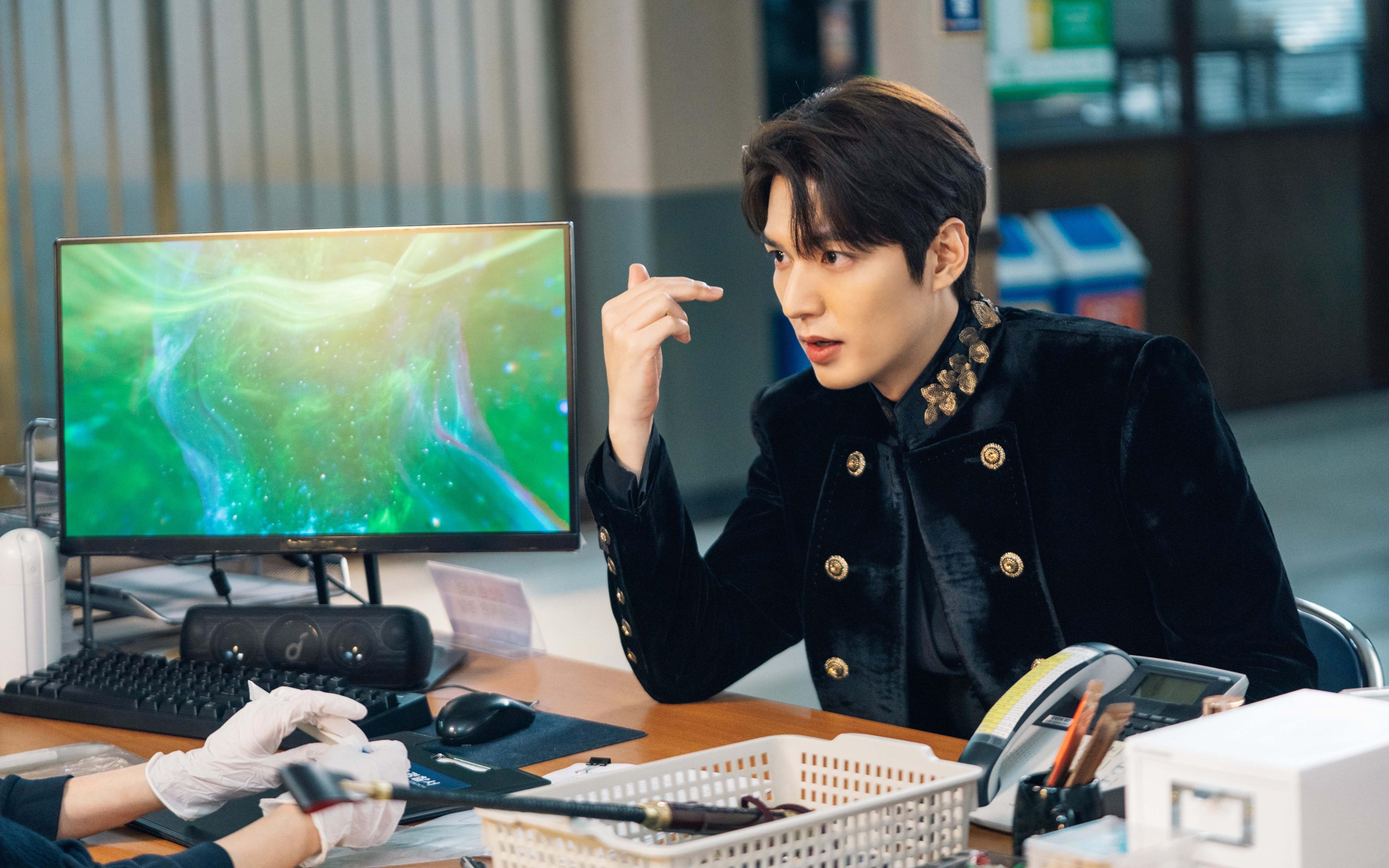 开云体育在线-亚特兰大掀翻阿根廷，新神伊萨克闪耀赛场