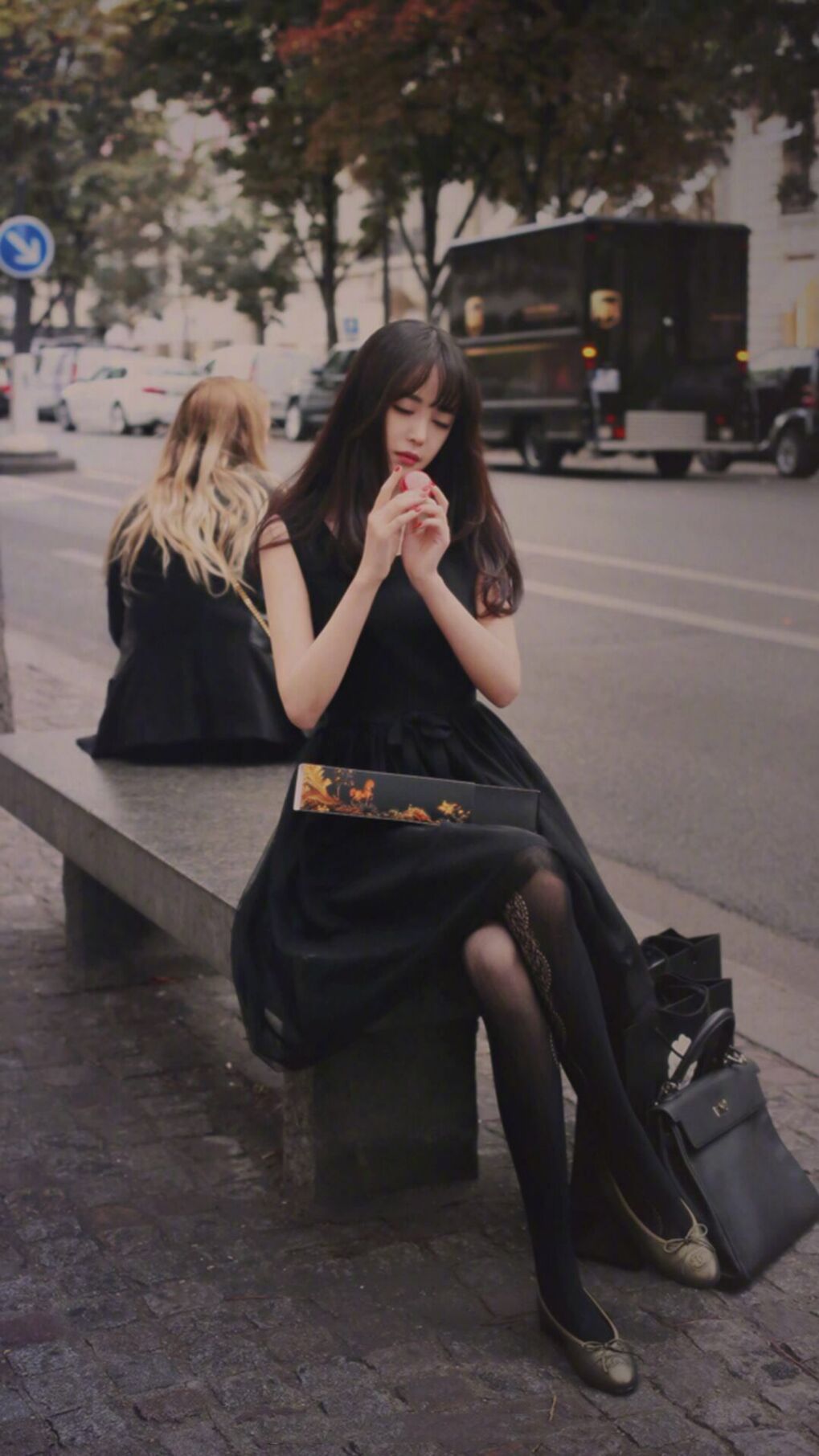 哈利伯顿闪耀全场,开拓者关键战役力克马刺