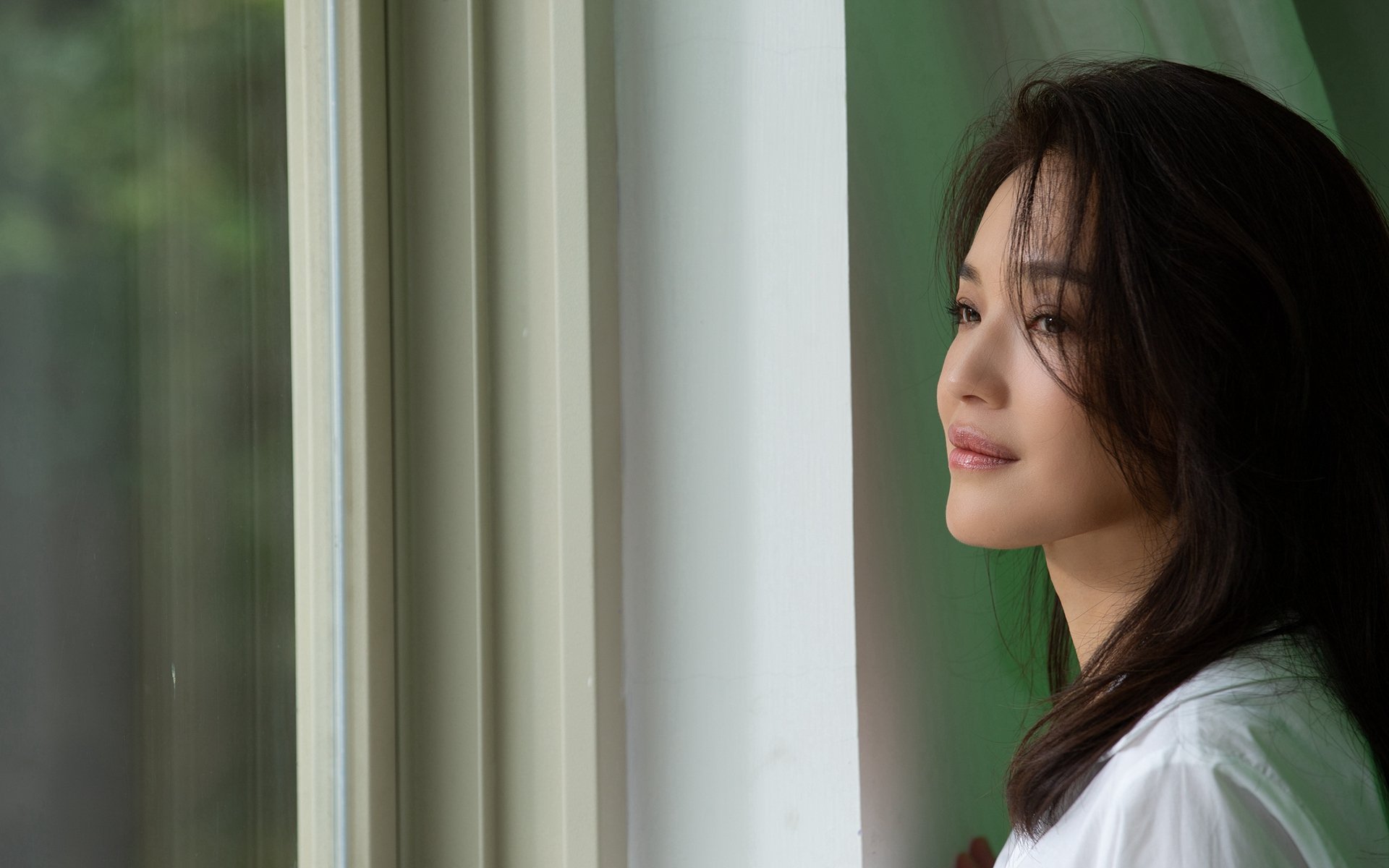 东方群狼撕碎鹈鹕,西方独狼绝境起舞,硬仗背后的篮球哲学双城记